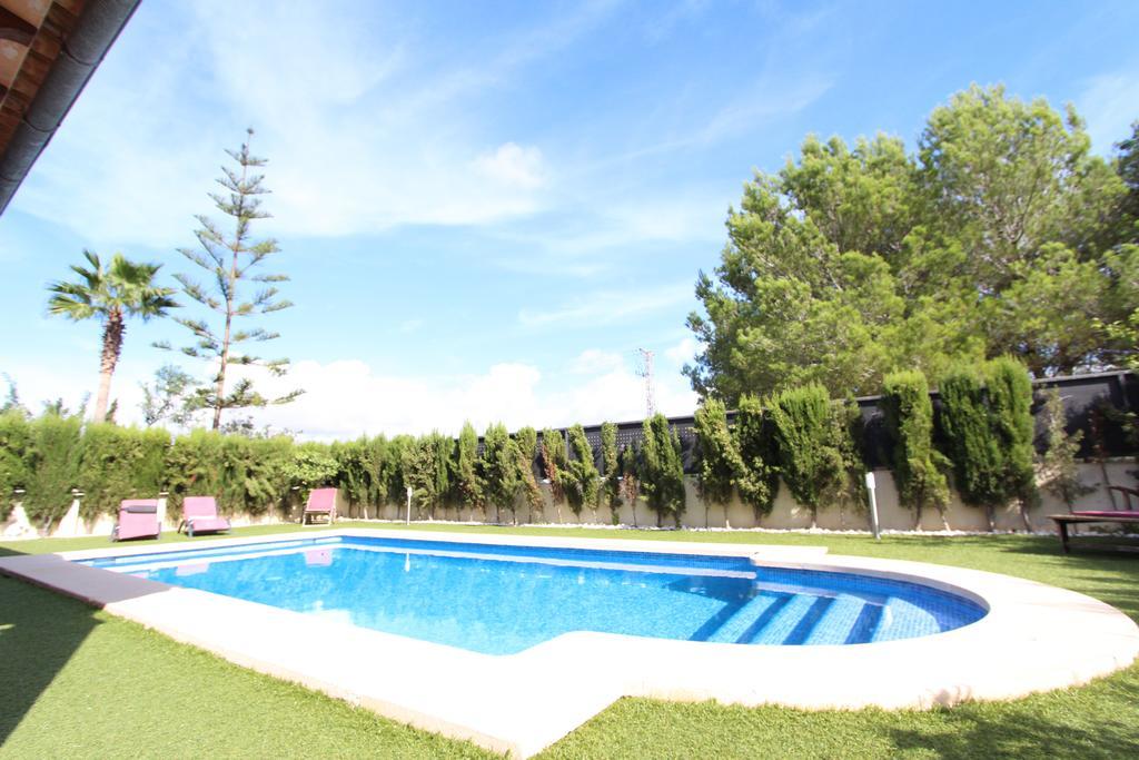 Villa Puerto Adriano El Toro  Esterno foto